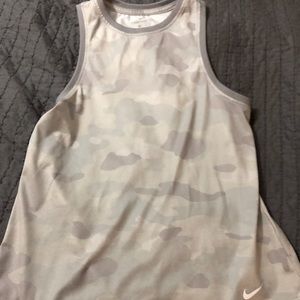 Nike dri-fit tank